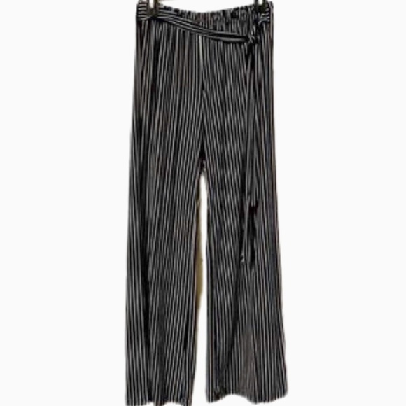 Maxine Nichols Pants - Women’s size medium Maxine Nichols pants